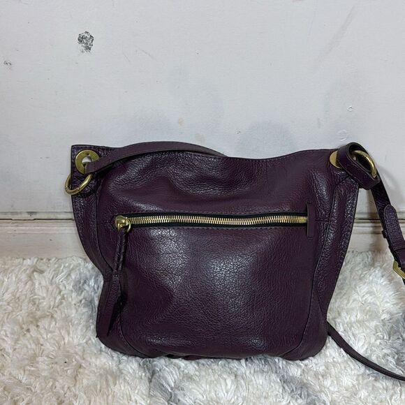 ORYANY LEATHER CROSSBODY BAG - Picture 2 of 12